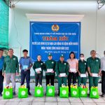 Công đoàn Cao su Tân Biên thăm và tặng quà người lao động bị tai nạn lao động, bệnh hiểm nghèo